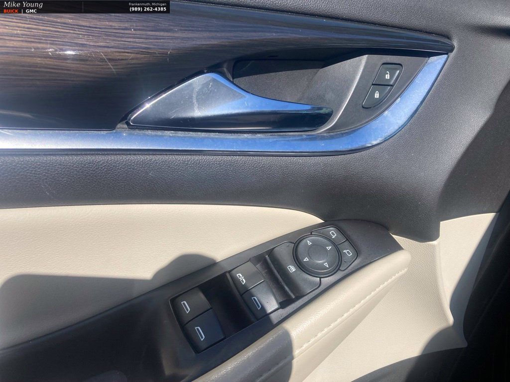 Used 2019 Buick Enclave Essence w/ Trailering Package, 5000 lbs. FWD image 22