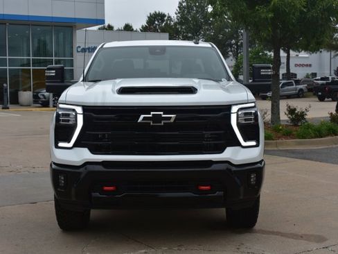 New 2026 Chevrolet Silverado 2500 LT w/ Trail Boss Package AWD/4WD image 2