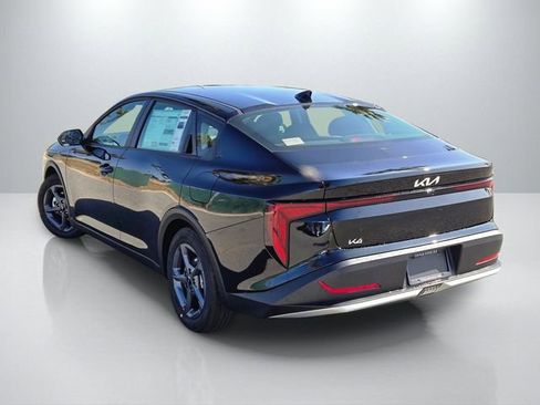 New 2026 Kia K4 LX image 6