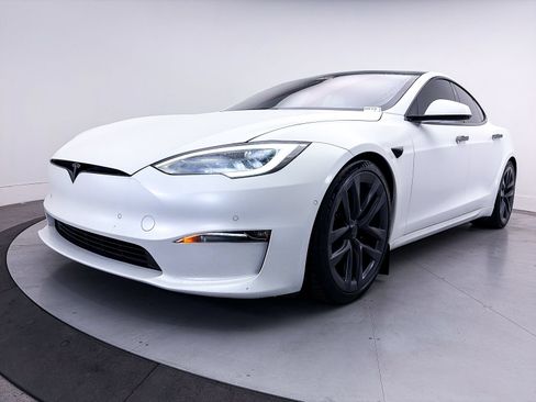 Used 2021 Tesla Model S Plaid AWD/4WD image 12