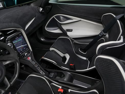 Used 2022 McLaren 765LT RWD image 47