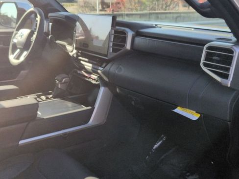 New 2026 Toyota Tundra Platinum image 28