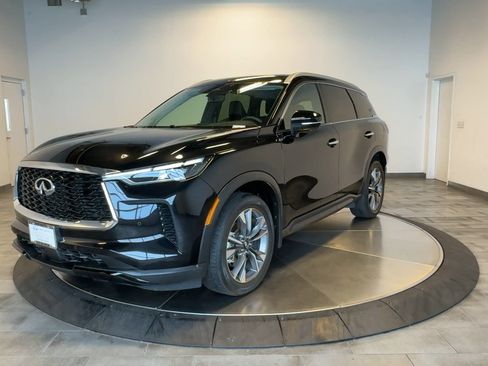 Certified 2023 INFINITI QX60 Luxe w/ Cargo Package AWD/4WD image 4