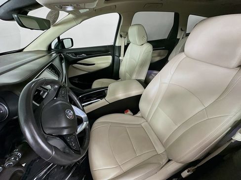 Used 2024 Buick Enclave Essence w/ Experience Buick Package AWD/4WD image 28