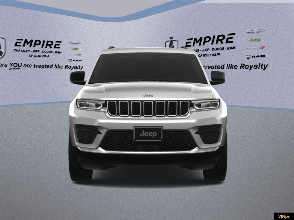 Used 2025 Jeep Grand Cherokee Laredo X w/ Luxury Tech Group I AWD/4WD image 13