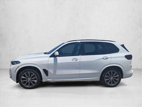 Used 2026 BMW X5 sDrive40i RWD image 9