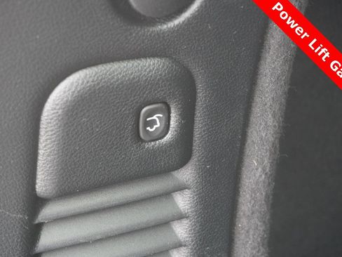 Used 2018 Dodge Durango GT w/ Technology Group image 8