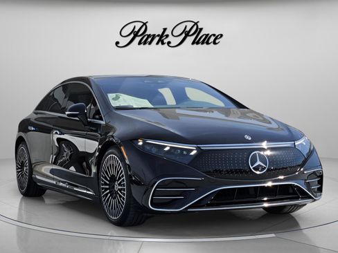 Used 2023 Mercedes-Benz EQS 580 580 image 7