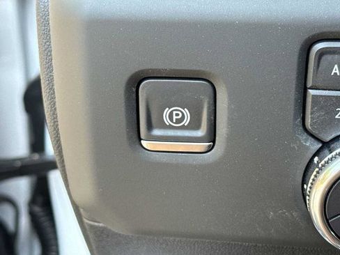 New 2025 GMC Sierra 3500 Denali Ultimate image 22