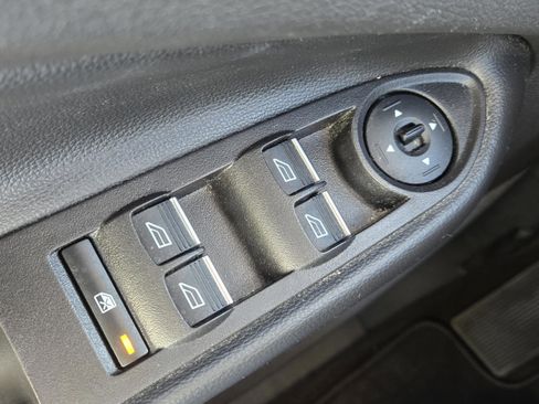 Used 2019 Ford Escape Titanium w/ U0J03 - Titanium Tow Package image 35