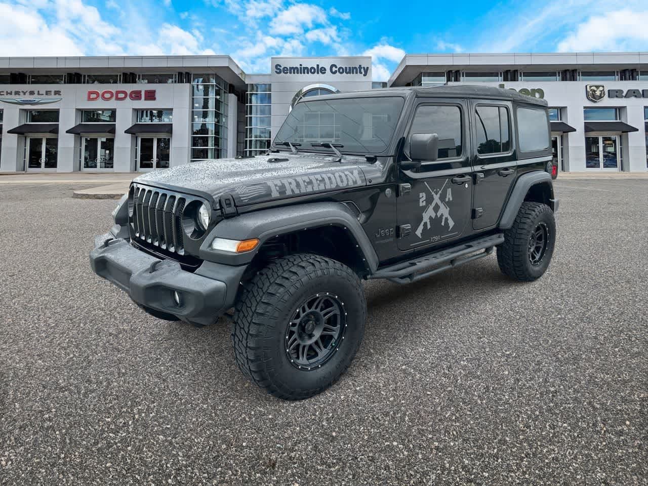 Certified 2022 Jeep Wrangler Unlimited Sport AWD/4WD image 4