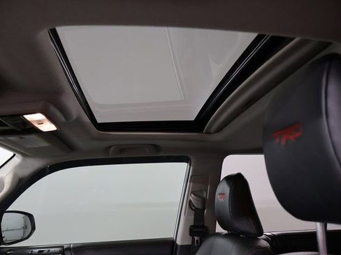 Used 2021 Toyota 4Runner TRD Off-Road Premium image 11