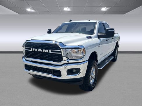 Used 2023 RAM 2500 Big Horn w/ Level 1 Equipment Group AWD/4WD image 7