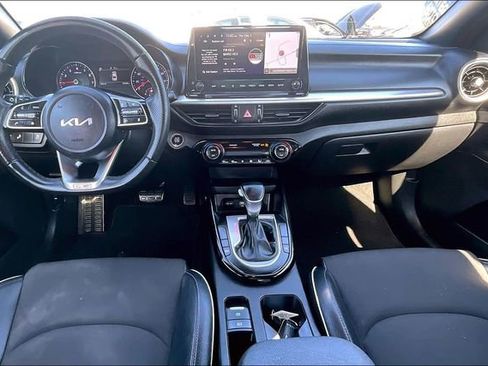 Used 2022 Kia Forte GT-Line w/ GT-Line Technology Package image 18