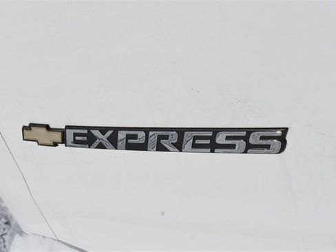 New 2025 Chevrolet Express 2500 Work Van w/ Driver Convenience Package image 15