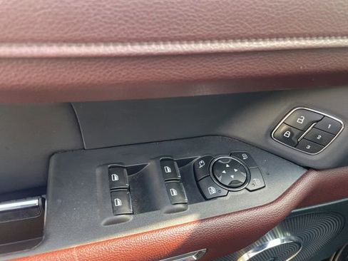 Used 2022 Ford Expedition Max Limited AWD/4WD image 11