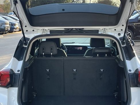 Used 2024 Buick Encore GX Sport Touring image 25