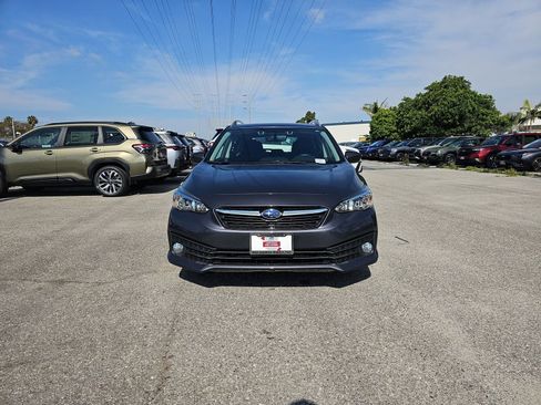 Used 2023 Subaru Impreza Premium image 2