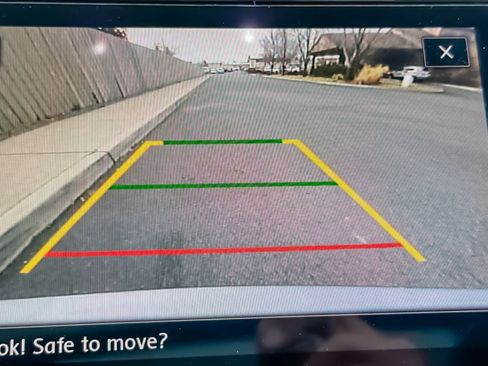 Used 2019 Volkswagen Tiguan SE w/ Panoramic Sunroof Package image 28