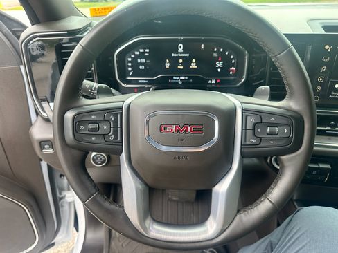 Used 2024 GMC Sierra 1500 SLT w/ SLT Premium Plus Package image 13
