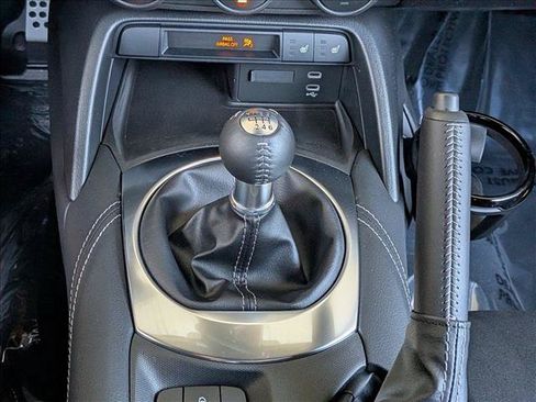 New 2026 MAZDA MX-5 Miata Club w/ Interior Package RWD image 14