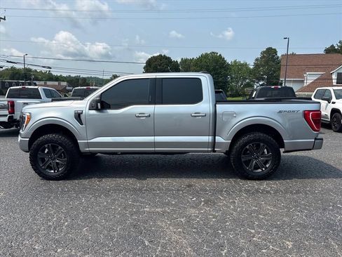 Used 2023 Ford F150 XLT w/ Equipment Group 302A High RWD image 4