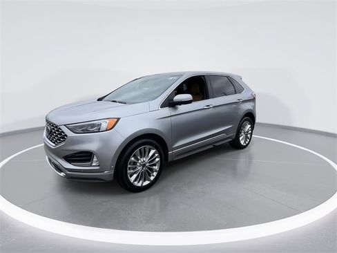 Used 2024 Ford Edge Titanium w/ Titanium Elite Package image 4