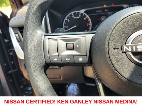 Certified 2023 Nissan Rogue SV AWD/4WD image 30
