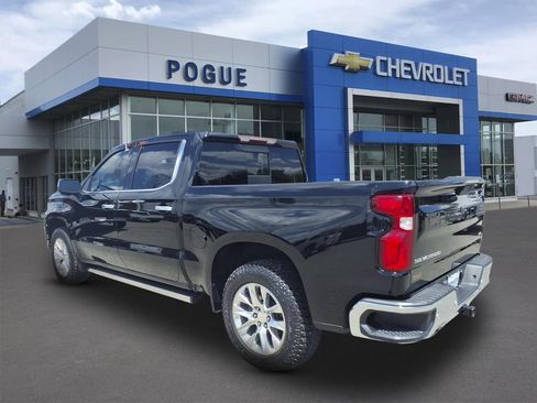 Used 2021 Chevrolet Silverado 1500 LTZ AWD/4WD image 3