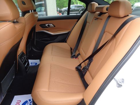 Used 2022 BMW 330e xDrive w/ Driving Assistance Package image 17