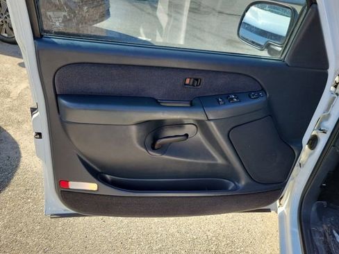 Used 2001 GMC Sierra 1500 SLE image 8