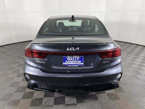 Used 2022 Kia Forte GT-Line image 8