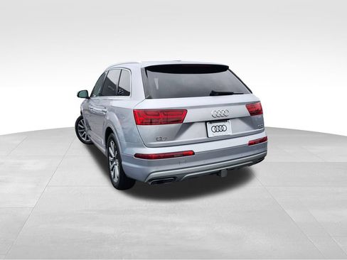 Used 2018 Audi Q7 3.0T Premium Plus w/ Premium Plus Package AWD/4WD image 4