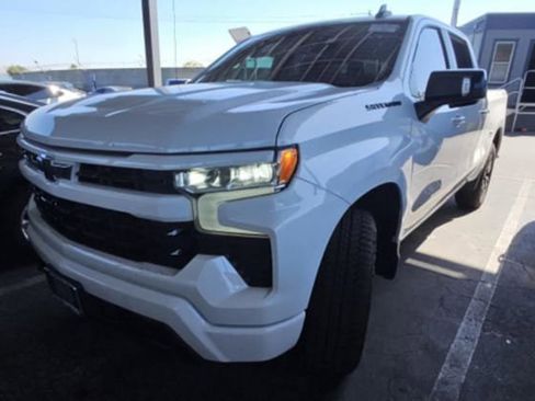 Used 2023 Chevrolet Silverado 1500 RST w/ Convenience Package II image 4