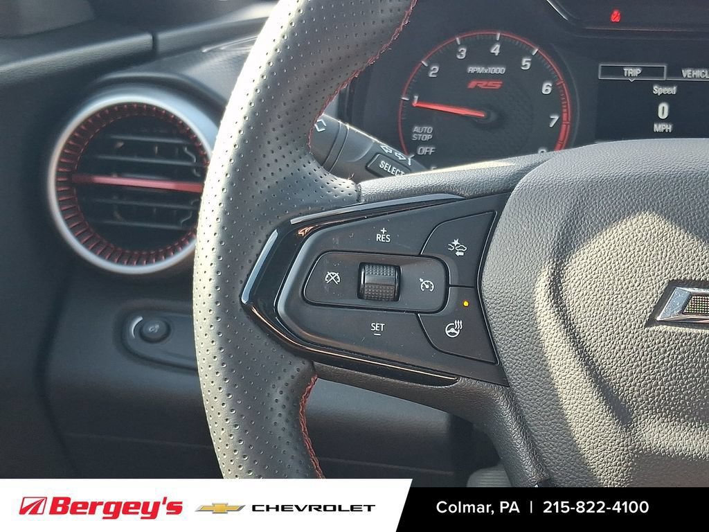 Certified 2024 Chevrolet Trax RS w/ Sunroof Package FWD image 24