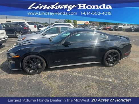Used 2019 Ford Mustang GT w/ Black Accent Package RWD image 2