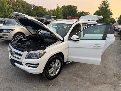 Used 2015 Mercedes-Benz GL 450 4MATIC image 9