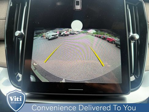 New 2026 Volvo XC90 B5 Core w/ Protection Package AWD/4WD image 16