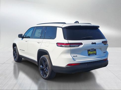 New 2025 Jeep Grand Cherokee L Limited w/ Black Appearance Package image 4