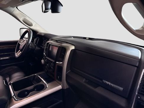 Used 2015 RAM 1500 Laramie w/ Convenience Group image 30