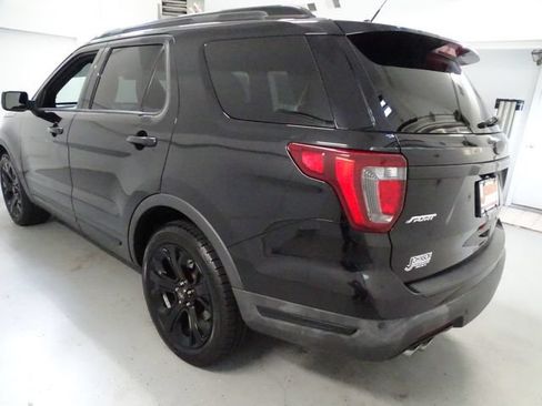 Used 2019 Ford Explorer Sport w/ Ford Safe & Smart Package AWD/4WD image 22