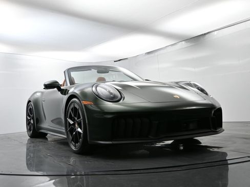 Certified 2026 Porsche 911 Carrera GTS image 67