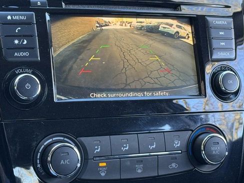 Used 2022 Nissan Rogue Sport S image 21