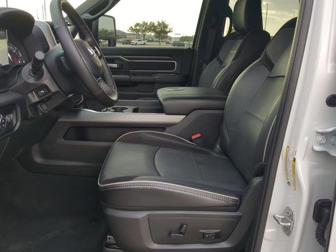 Used 2024 RAM 3500 Laramie w/ Night Edition image 16