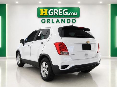 Used 2019 Chevrolet Trax LS FWD image 2