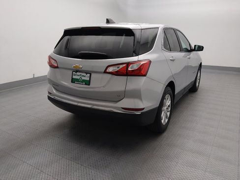 Used 2021 Chevrolet Equinox LT FWD image 7