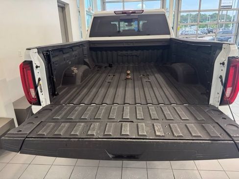 Used 2023 GMC Sierra 2500 AT4 w/ AT4 Premium Plus Package AWD/4WD image 43