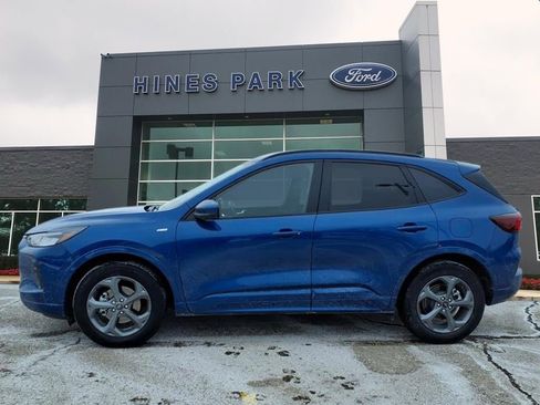 Used 2023 Ford Escape ST-Line Select w/ Tech Pack #1 image 4
