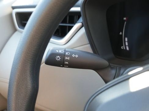 Used 2026 Toyota Corolla Cross L FWD image 24