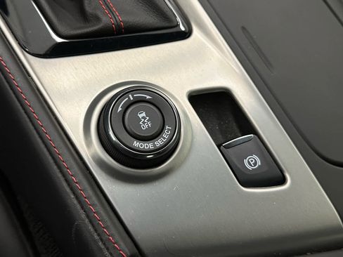 Used 2016 Chevrolet Corvette Z06 w/ 3LZ Preferred Equipment Group image 23